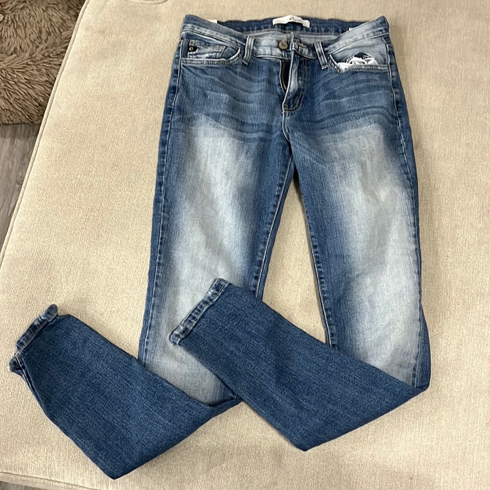 Size 26 KanCan skinny jeans